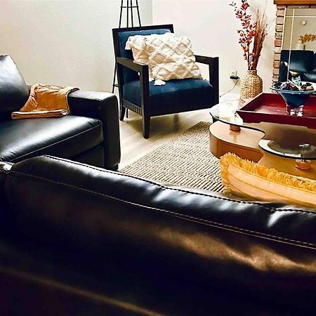 5 Beds, 2 Full Baths, W/Gazebo, W/Fenced Backyard Villa Yuba City Eksteriør bilde