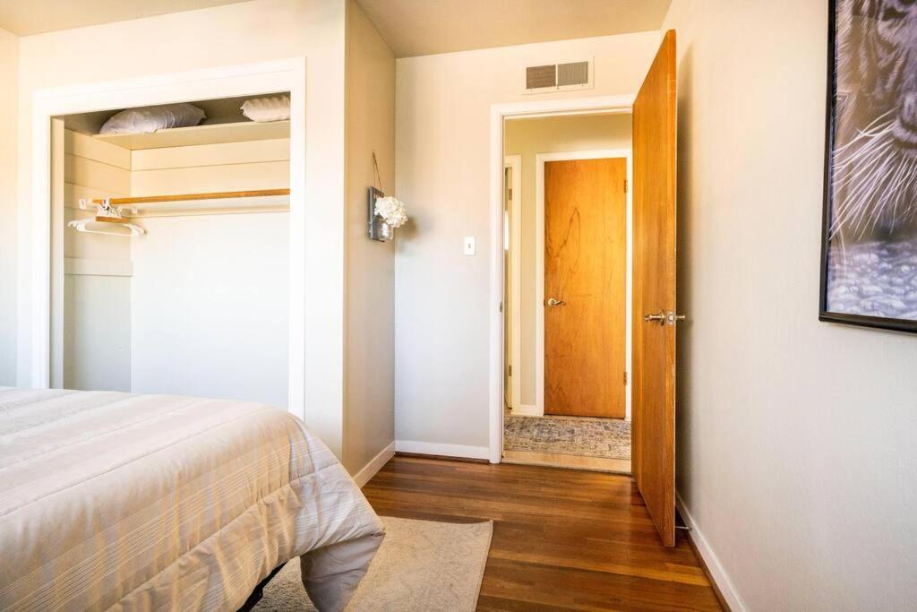 5 Beds, 2 Full Baths, W/Gazebo, W/Fenced Backyard Villa Yuba City Eksteriør bilde